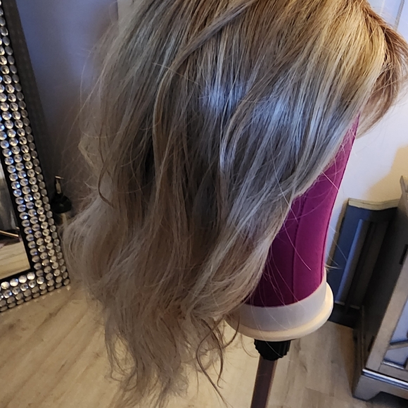 BELLA TRESS WIG - Picture 4 of 7